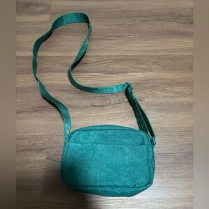 Baggu camera crossbody bag